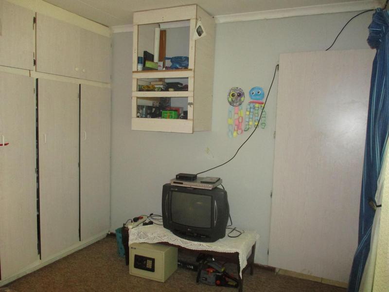 4 Bedroom Property for Sale in Pellissier Free State